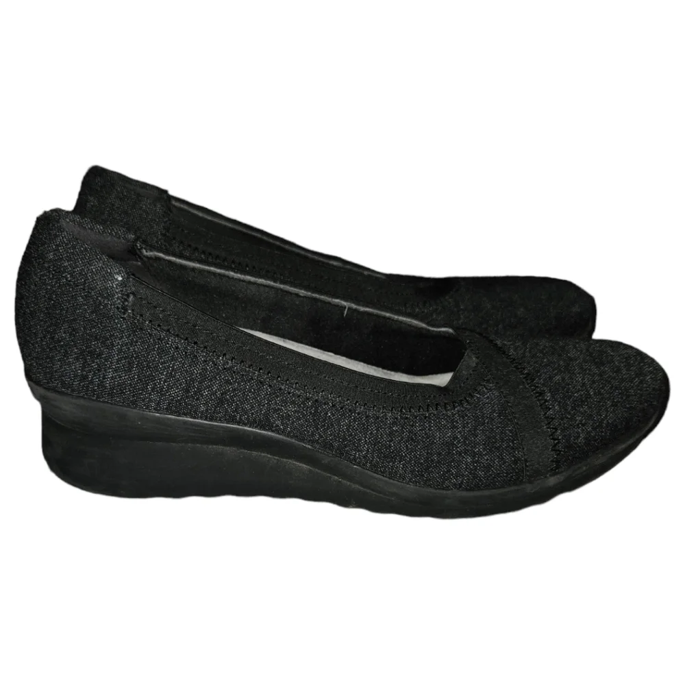 Cloudsteppers By Clarks Soft Cushion Memory Foam Wedge Heels